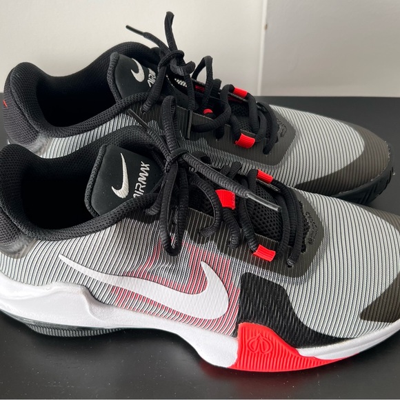 Nike Air Max Impact 4 Men’s Basketball Sneakers Size 9.5 - Picture 1 of 5